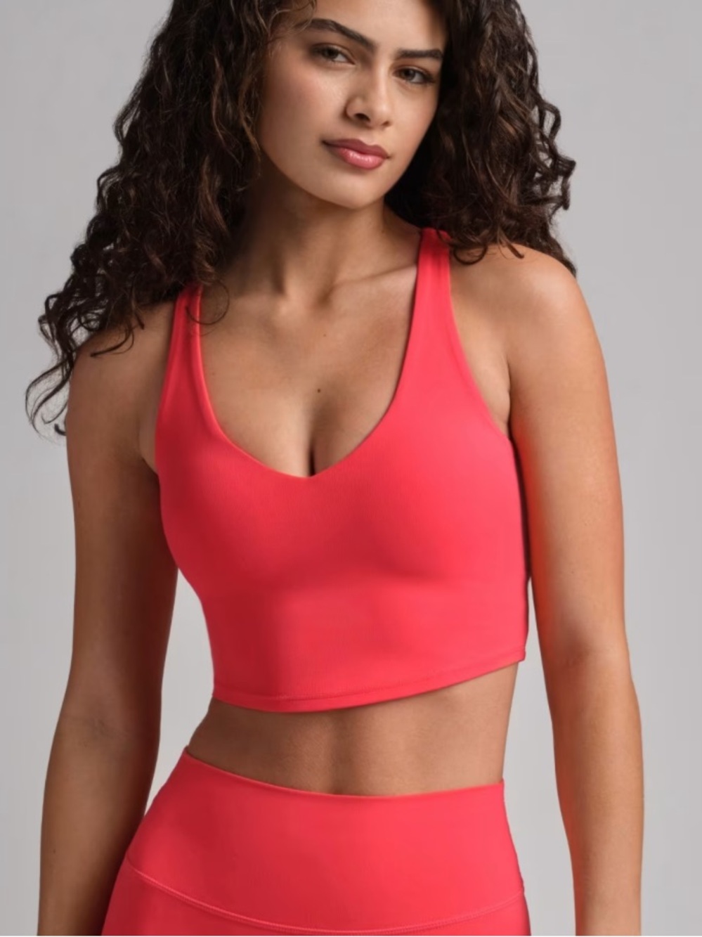 ComfrtCore™ V-Neck Crop Tank in Hibiscus Red